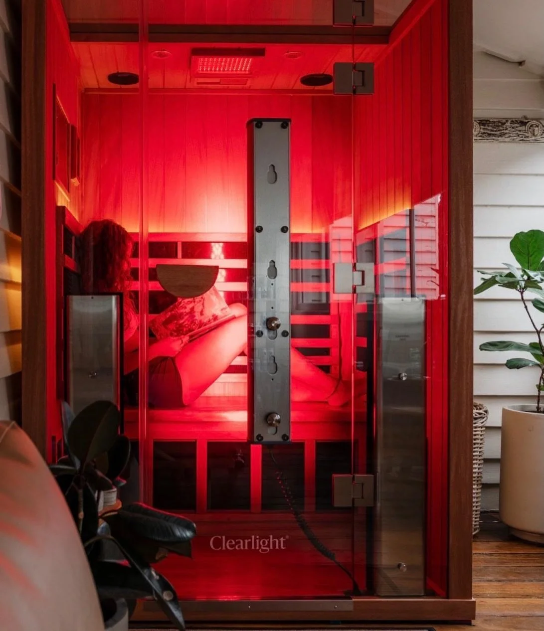 Red light therapy uses specific wavelengths of light to support the body&rsquo;s natural cellular processes. 

By encouraging healthy cellular activity, it is commonly used in wellness settings to support skin health, recovery, and overall wellbeing.