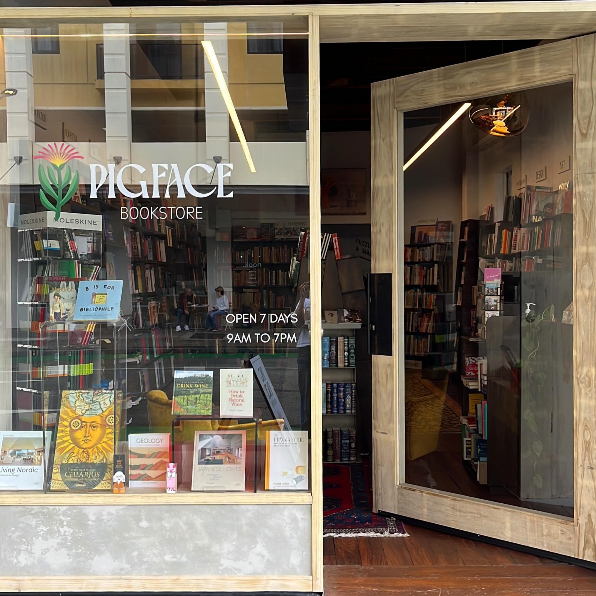Rainy days call for a browse in a cosy bookstore 🌧️🌧️

We&rsquo;re here until 7pm for all your autumnal book needs