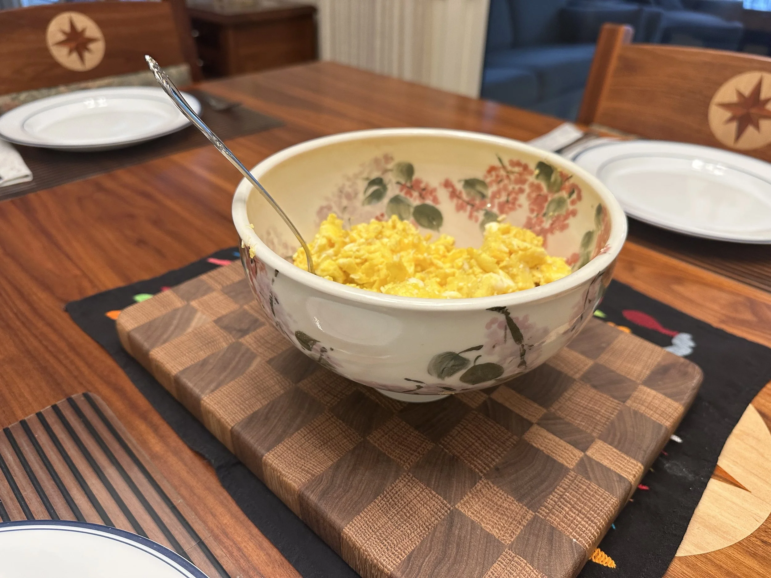 Large Bowl with Eggs