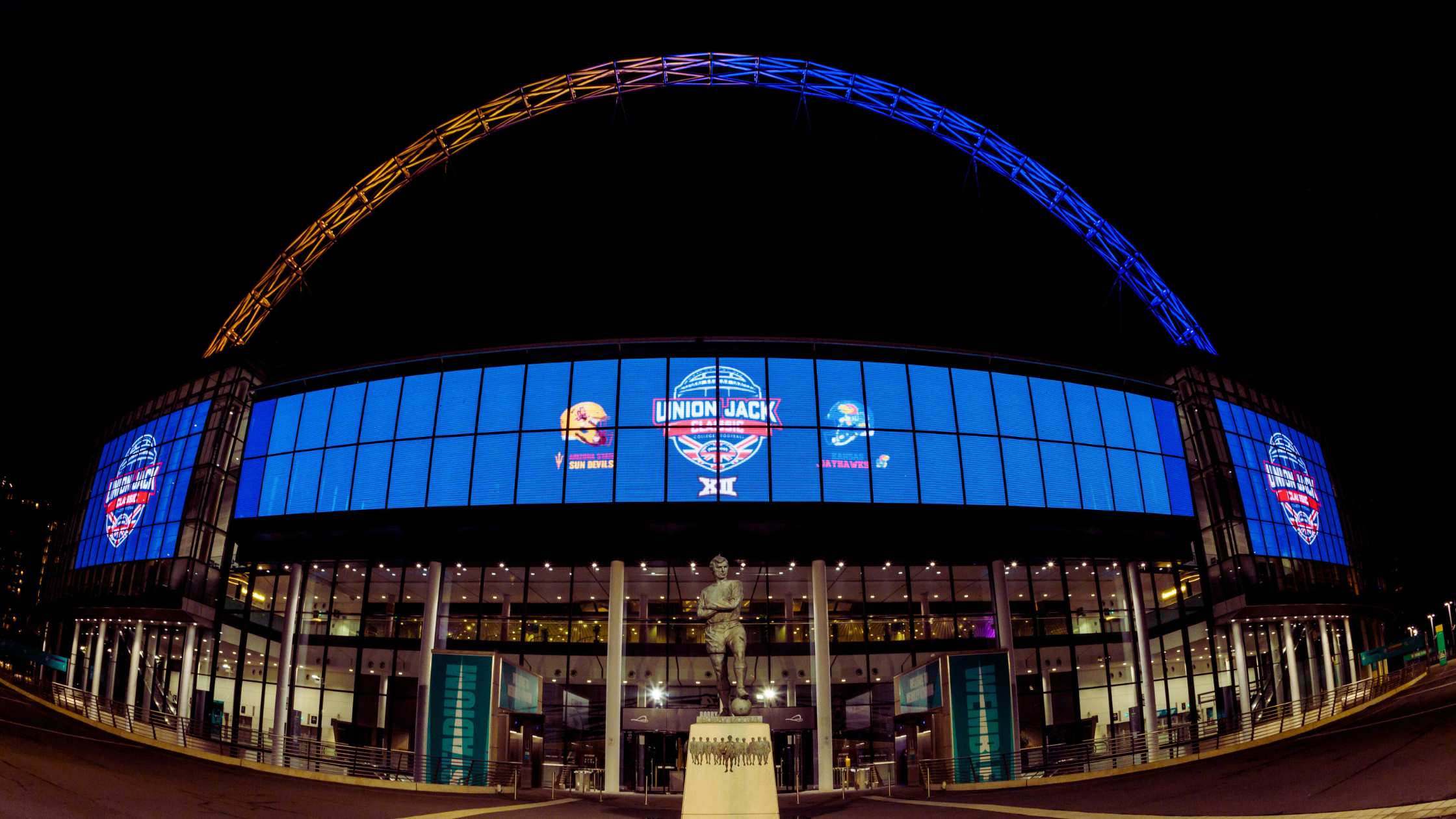 unionjackclassic-bigscreen-wembley-stadium-london.png