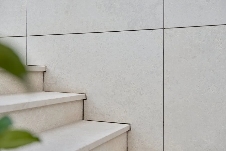 Wandverblender, Mauersteine und Fassadenbekleidung aus Kanfanar.