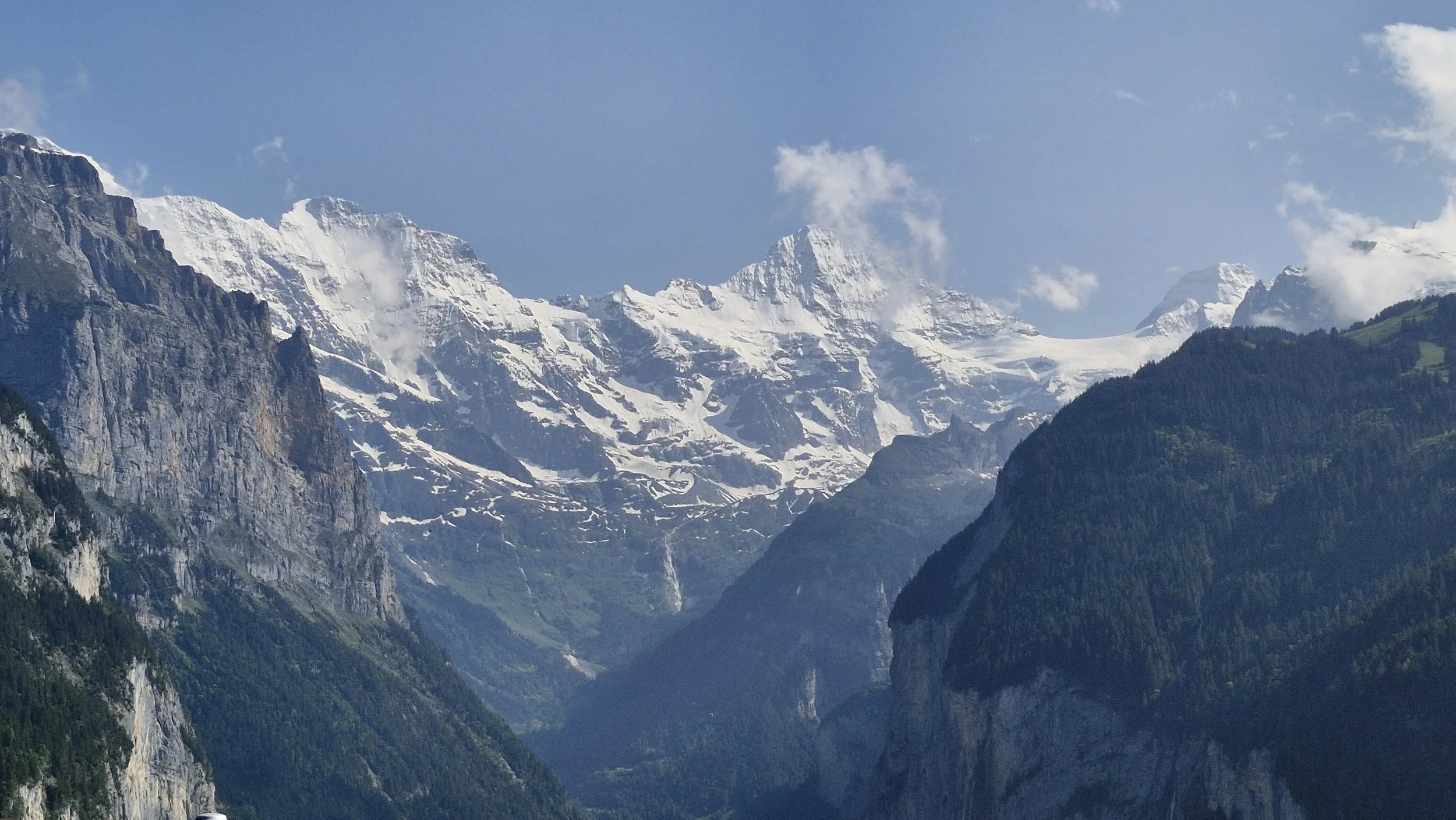 WhatsApp Image 2025-06-17 at 09.23.13 (1).jpeg