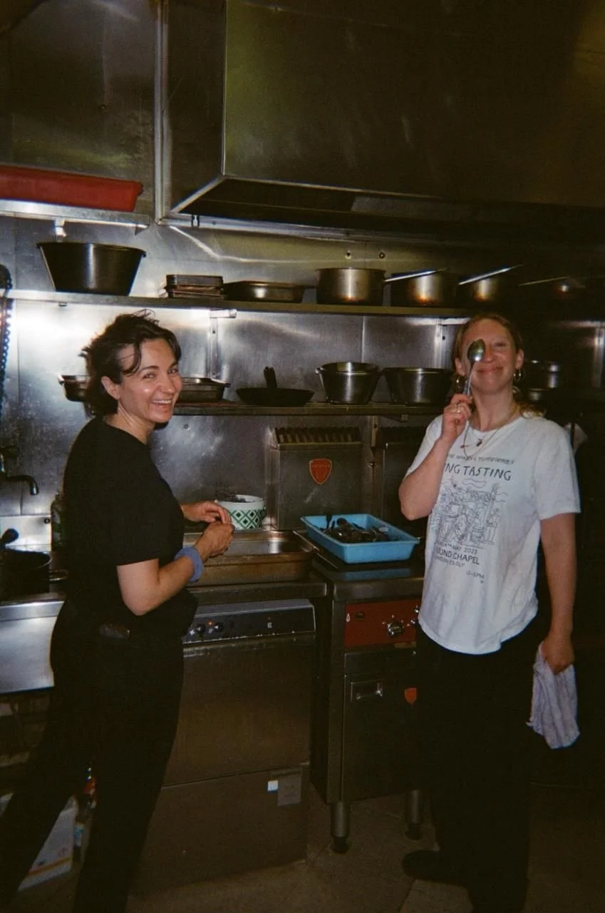 BRIT POP LONDON WITH TILLINGHAM AND PALM WINE