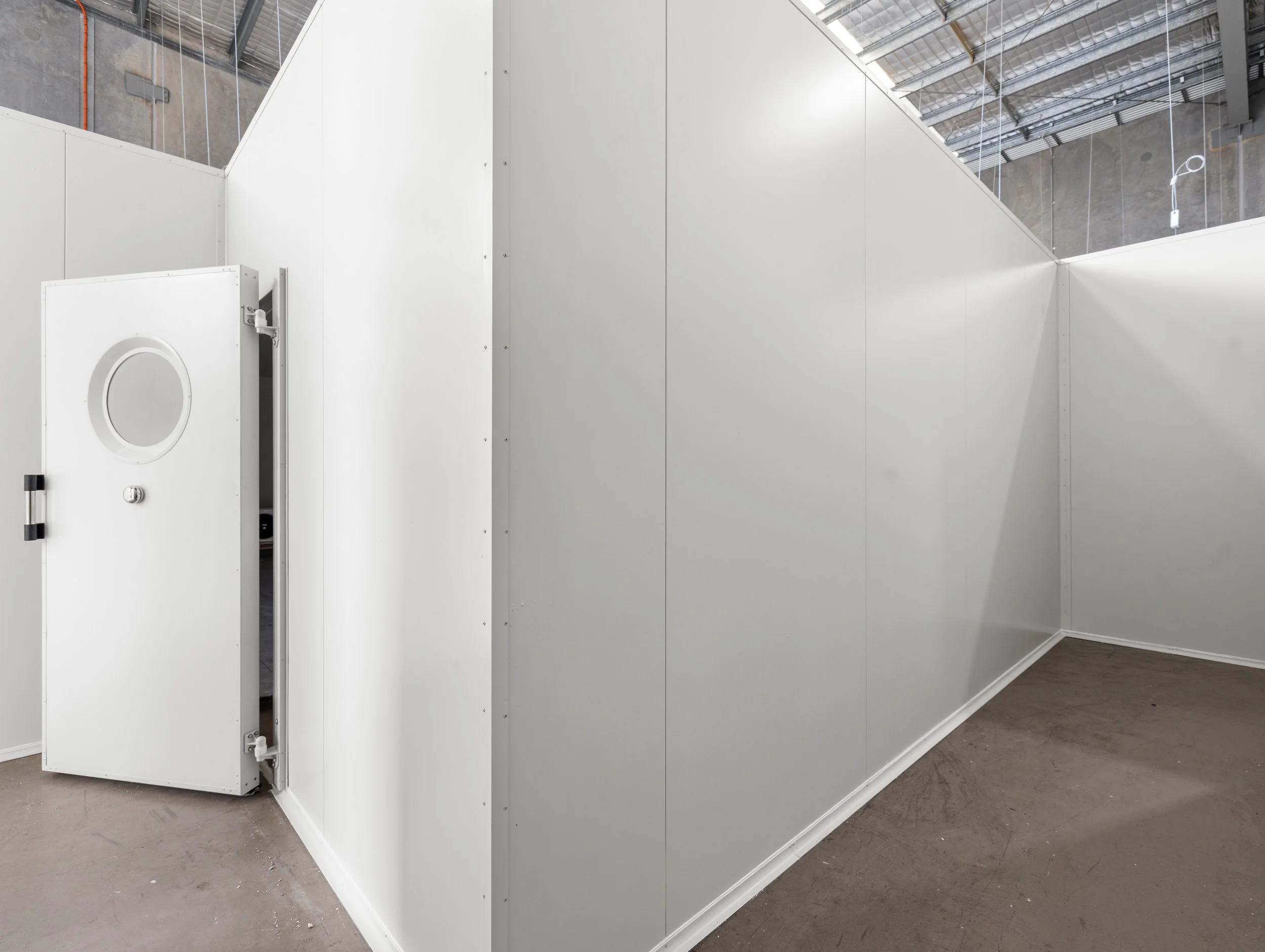 Brisbane City Cold Room Installed by WYPI Building & Service at Brubecks Boutique Foods side access door 