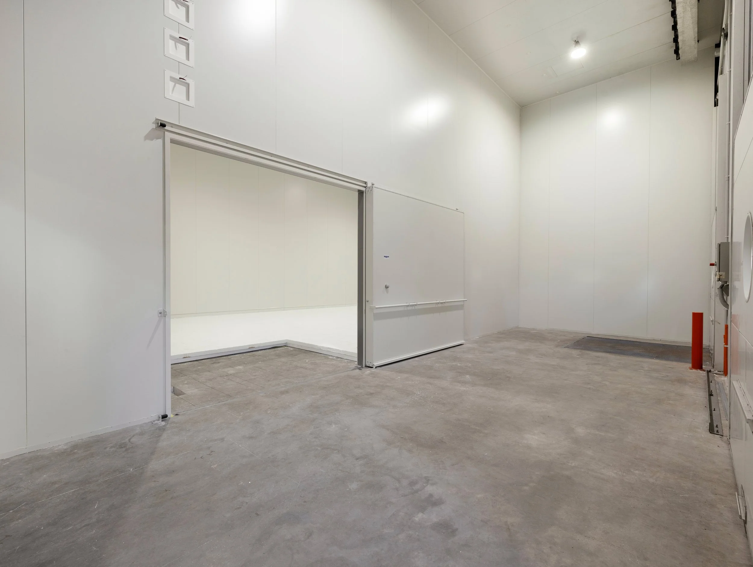 Brisbane City, Cold Room Installed by WYPI Building & Service at The Snack Food front Sliding door and panels installed around door