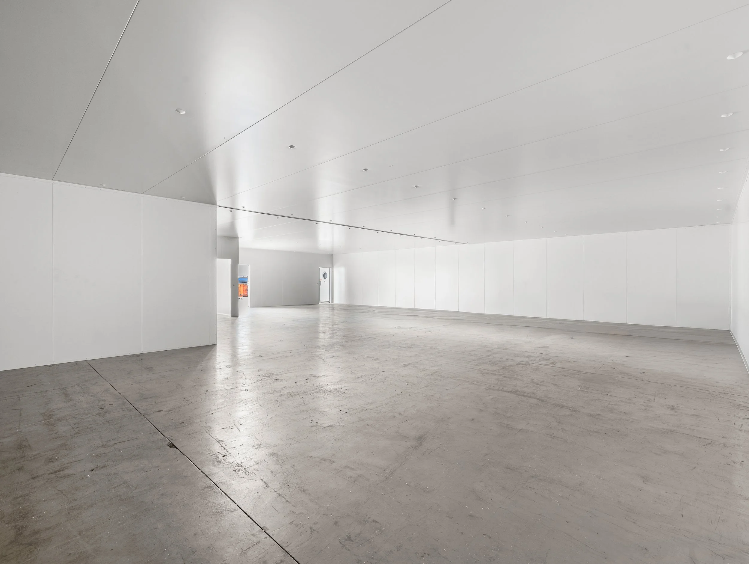 Brisbane City Cold Room Installed by WYPI Building & Service at Brubecks Boutique Foods inside off cold room facing towards the front doors