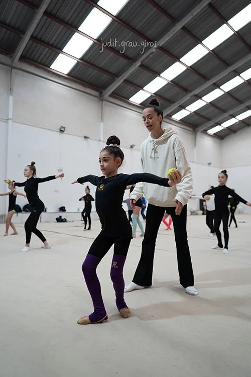 Masterclass de técnica de giros en gimnasia rítmica en Valencia