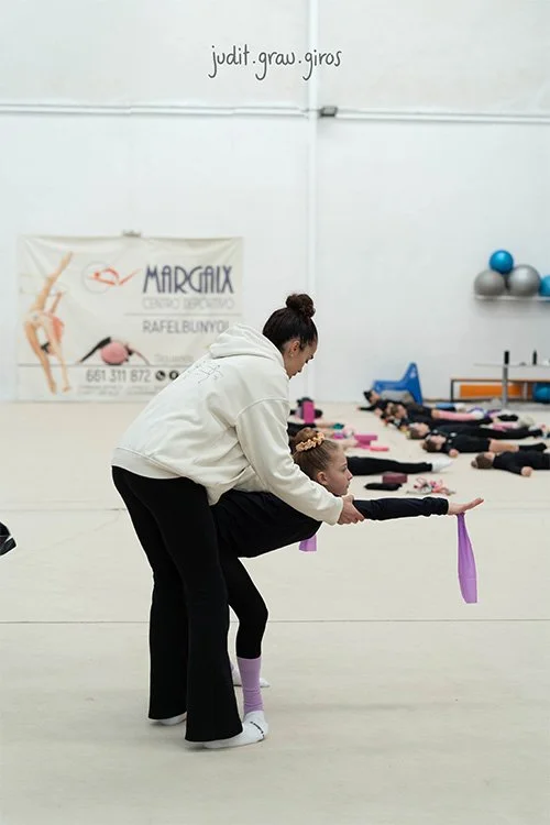 Masterclass de técnica de giros en gimnasia rítmica en Valencia