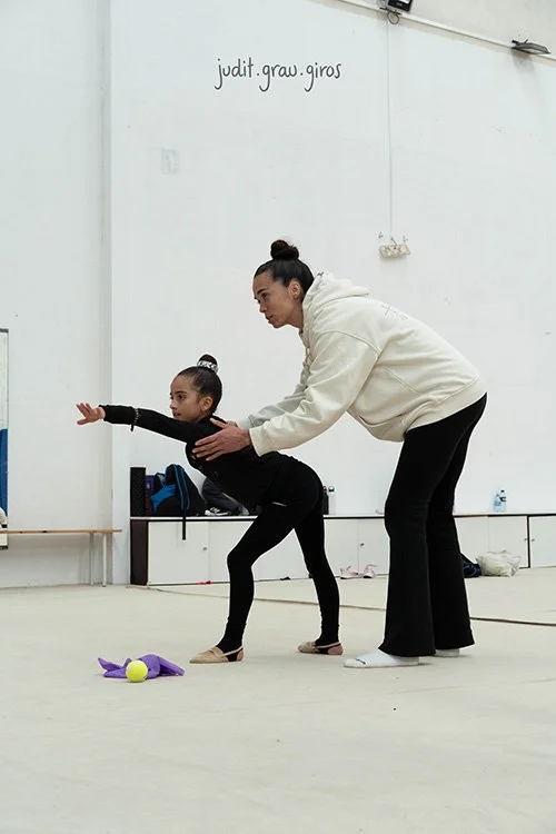 Masterclass de técnica de giros en gimnasia rítmica en Valencia
