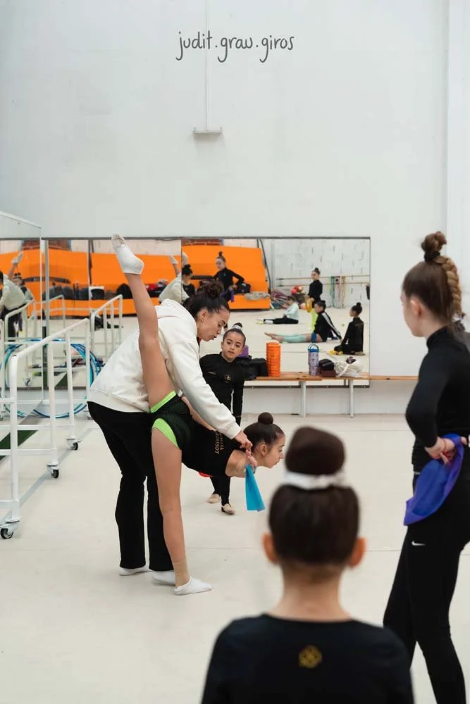 Masterclass de técnica de giros en gimnasia rítmica en Valencia