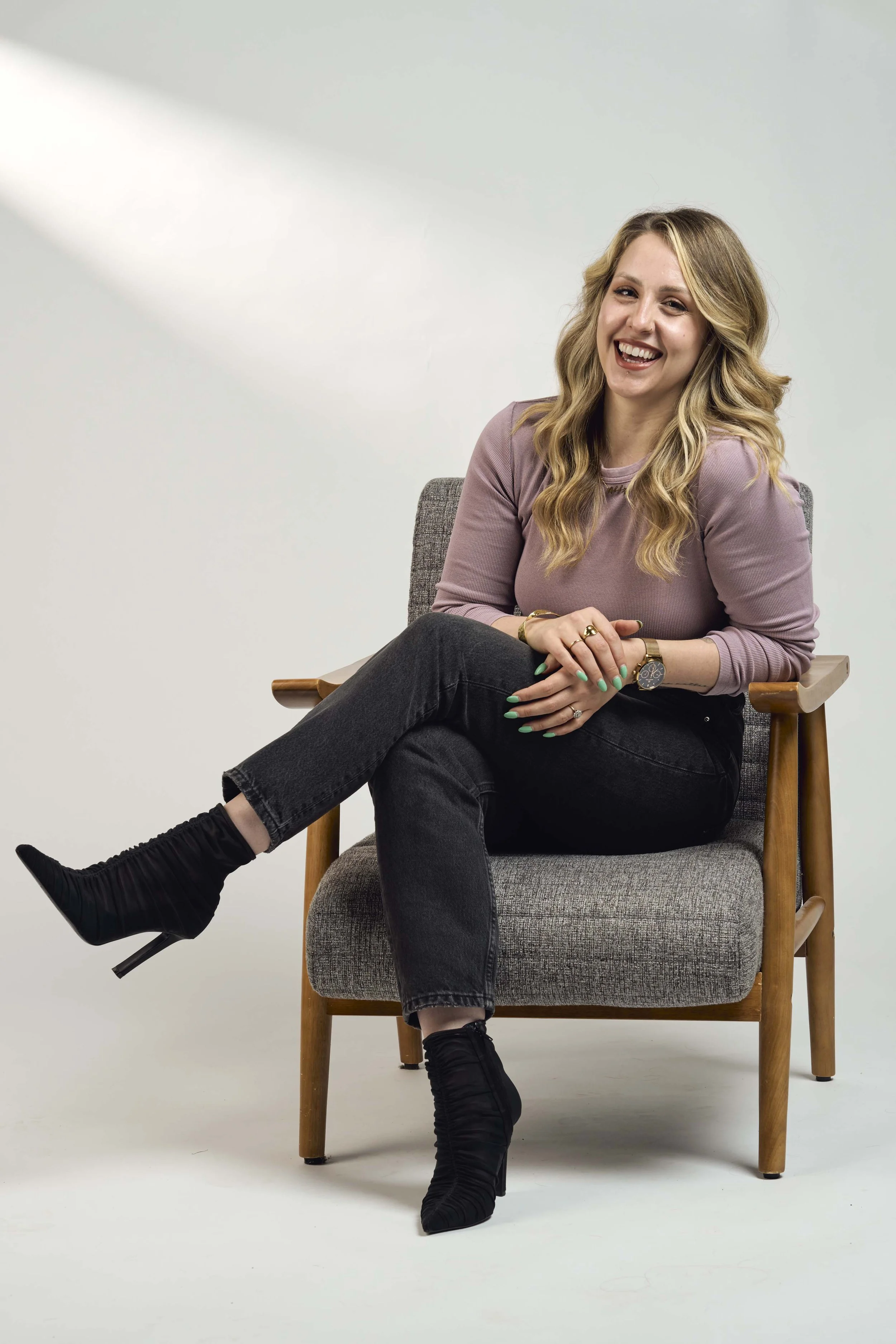 Abby- Headshots - 1410252640.jpg