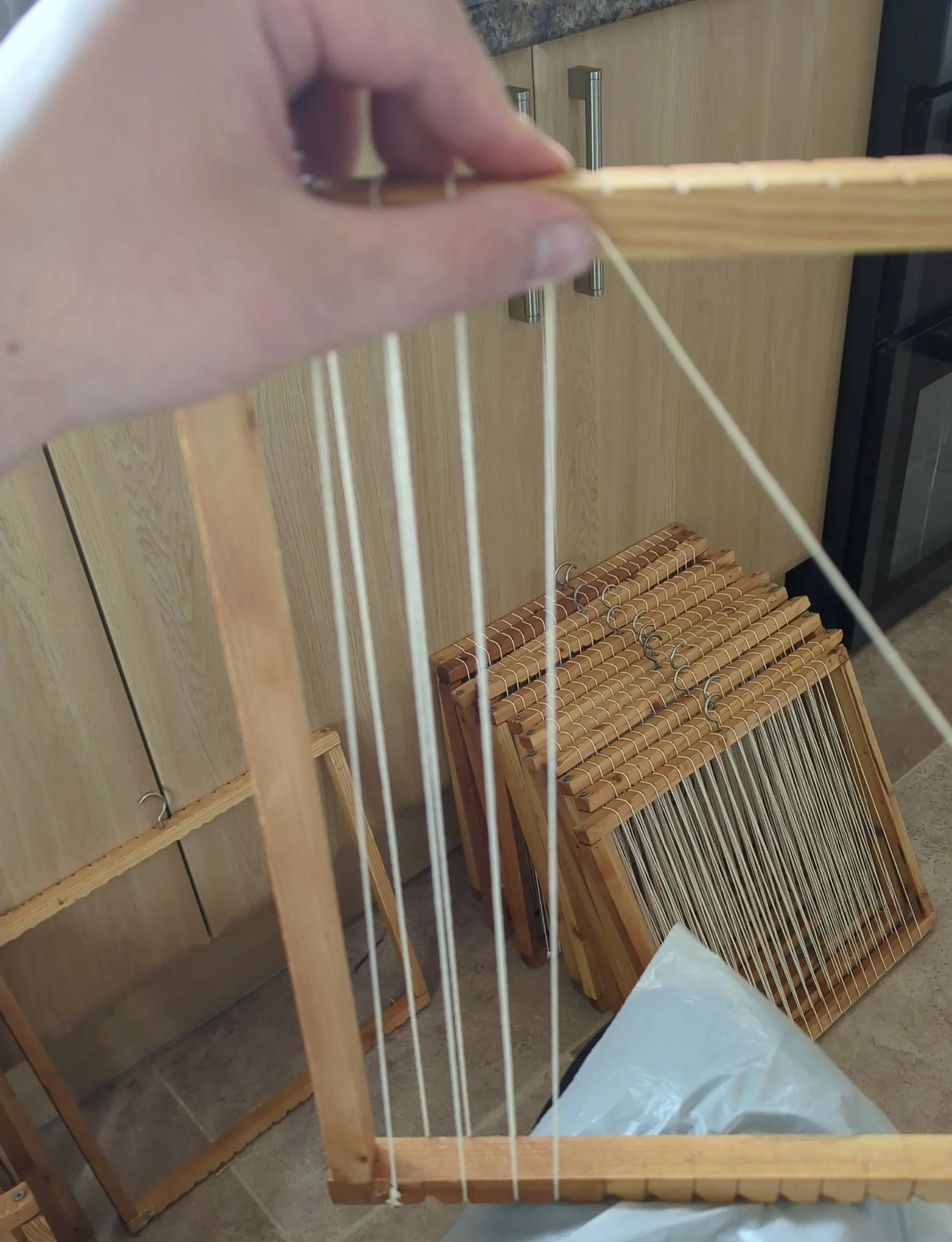 Wrapping wicks onto frames