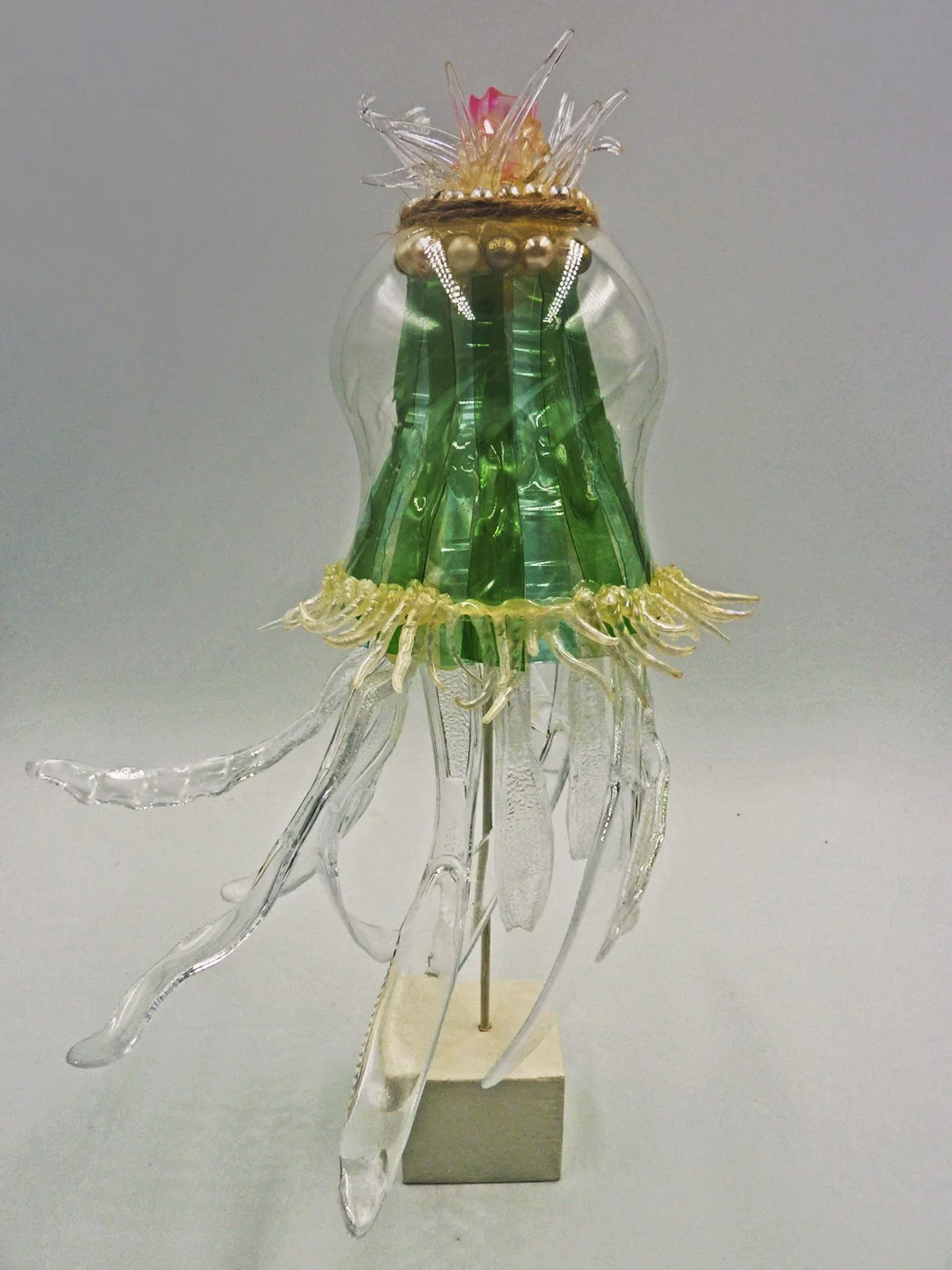 Plastic Pelagic V, plastic, found objects,
30 x 20 x 15cm