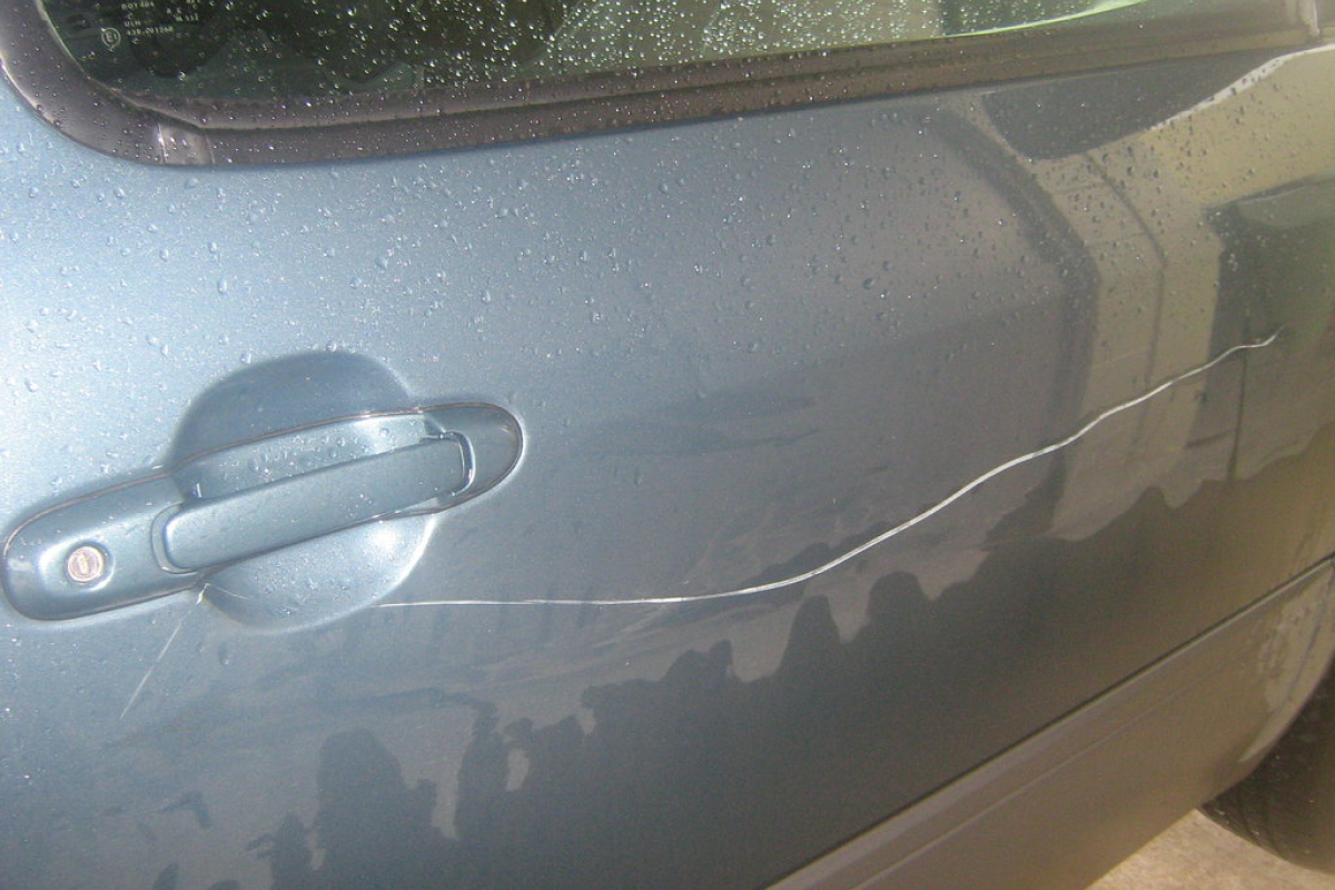 Can Small Scratches Lead to Bigger Auto Body Problems?