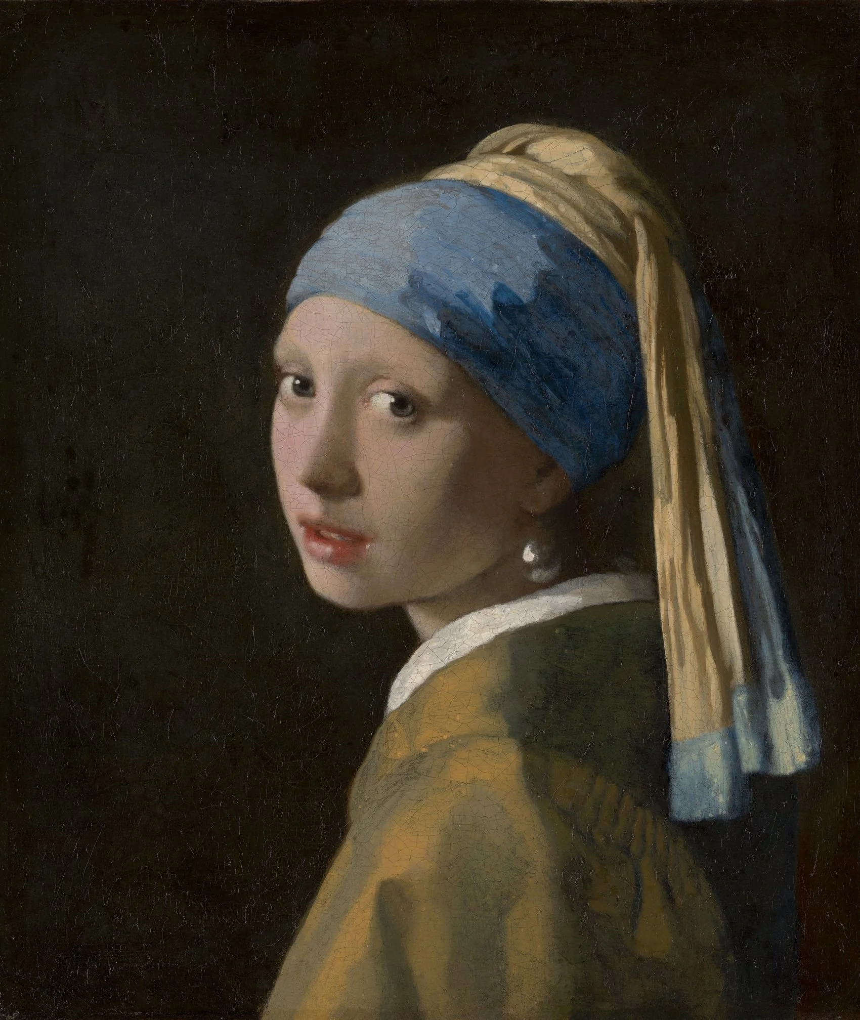 Johanna Gonnord Avocat Art Droit du travail Droit immobilier locataire salarié Immobilier
Description : Portrait d'une femme avec un foulard bleu et jaune, regardant par-dessus son épaule, fond sombre.