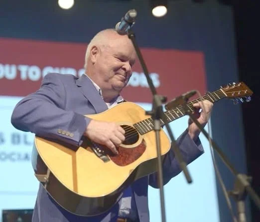 Live in Concert: Randall Farrell