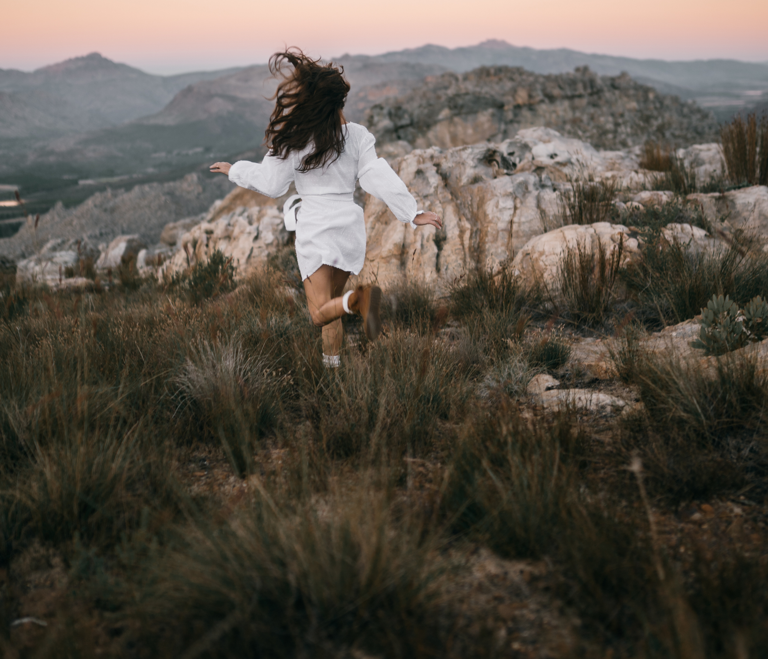 woman-running-nature-white-dress