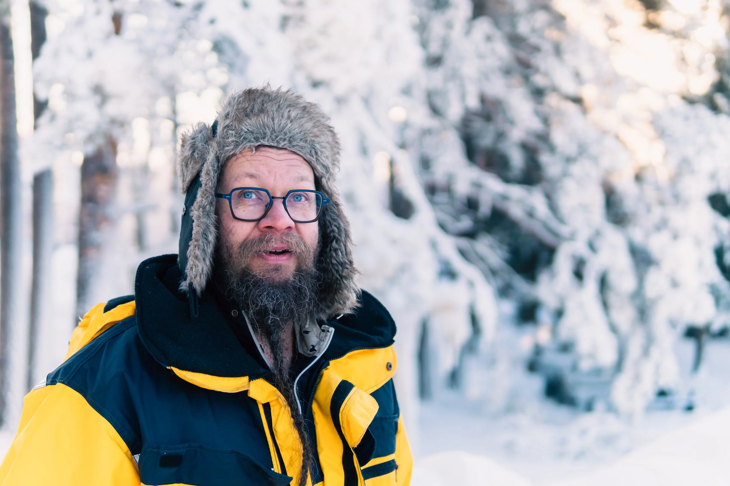 Kari Kola Botanialla, kuvaaja Karoliina Gavrilov