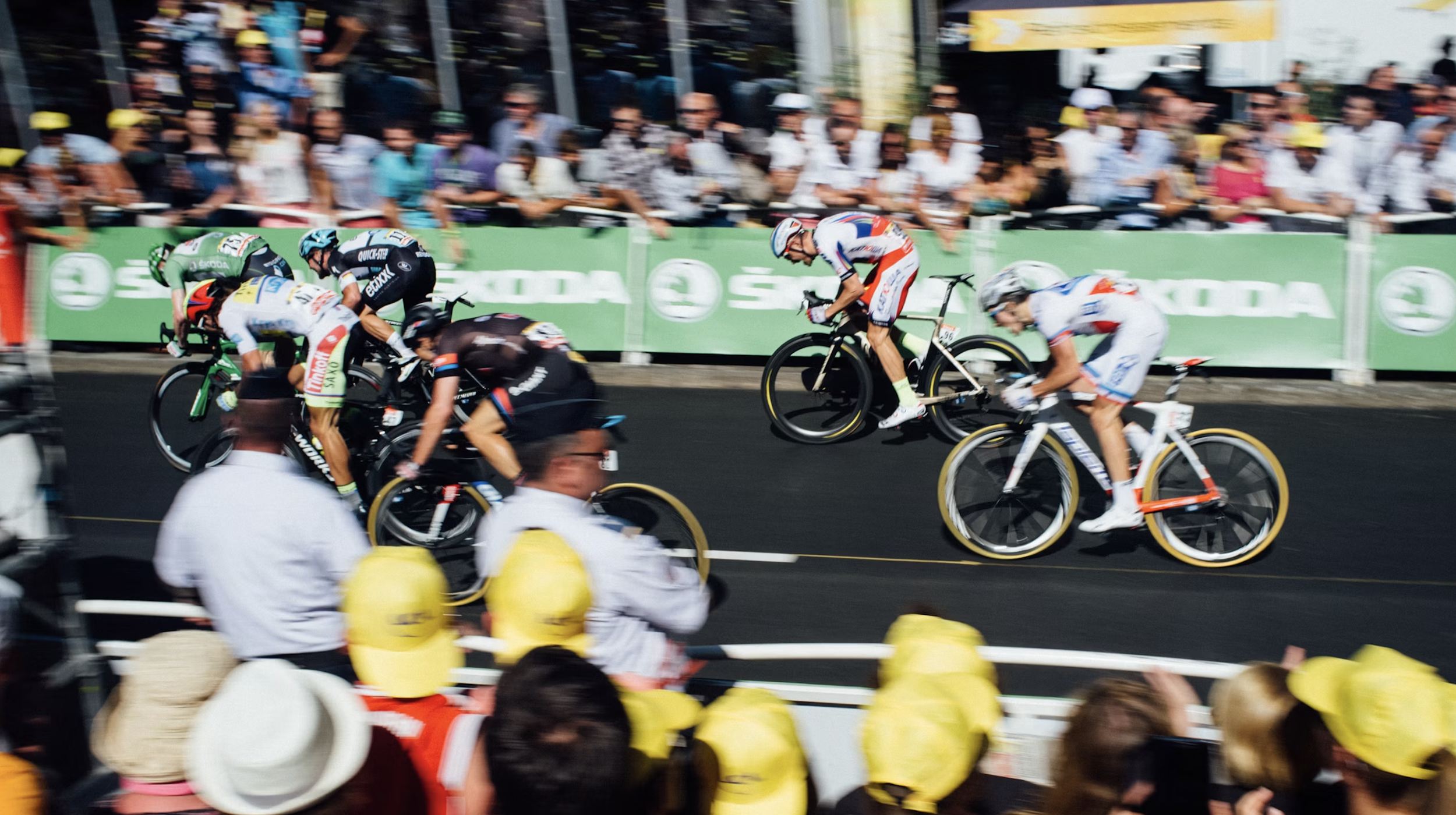 Tour de France 2026 : comment les marques activent la Grande Boucle avec des goodies personnalisés