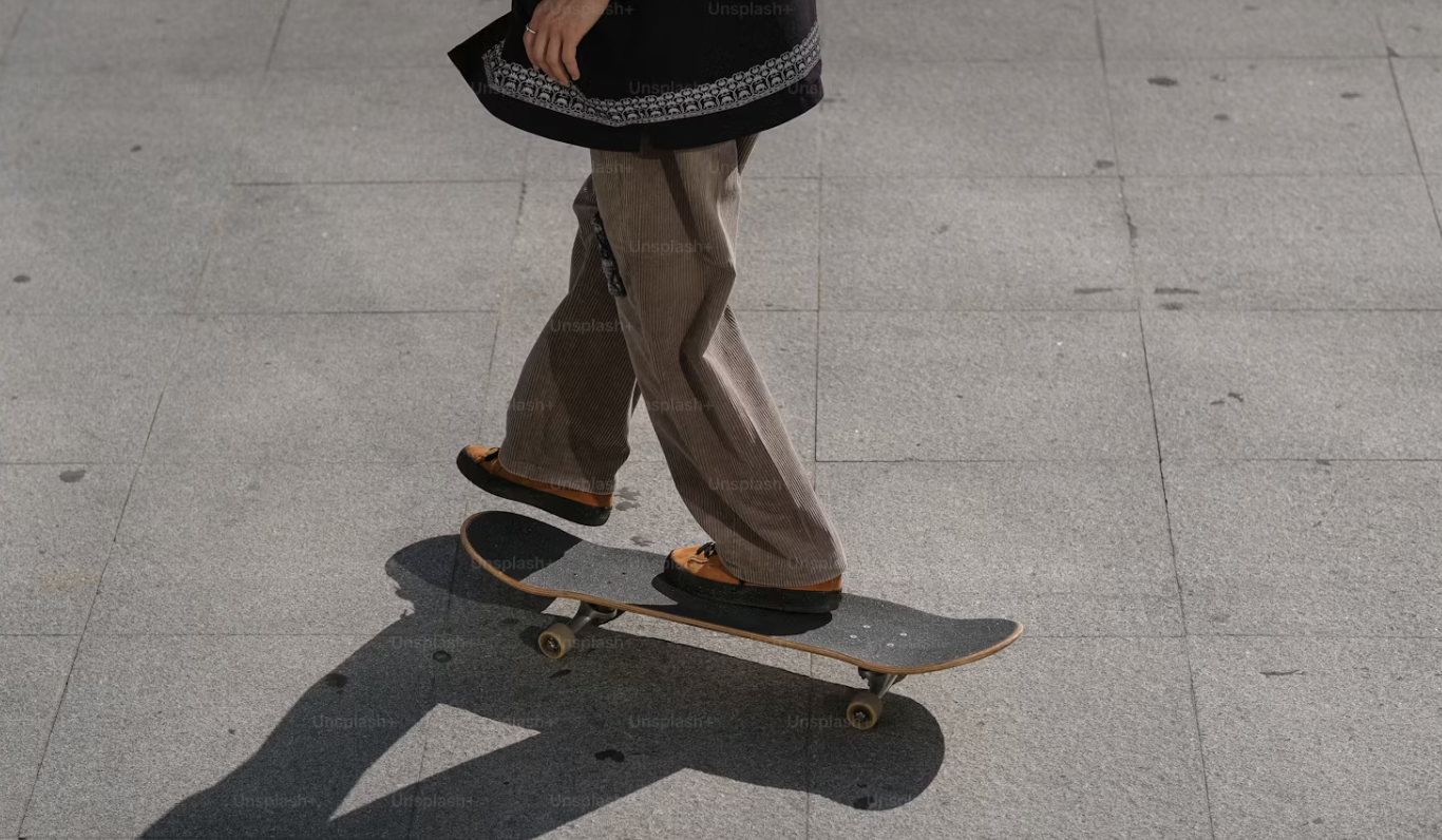 Skateboard personnalisé avec logo : le collector premium que les marques s'arrachent