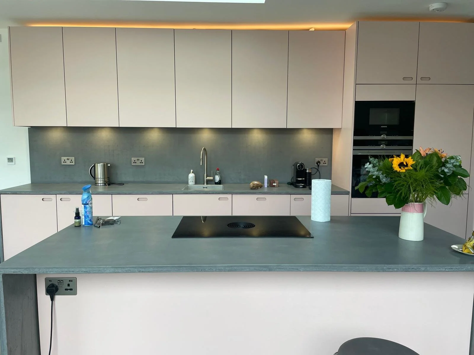 WhatsApp Image 2025-12-23 at 19.50.41 (3).jpeg