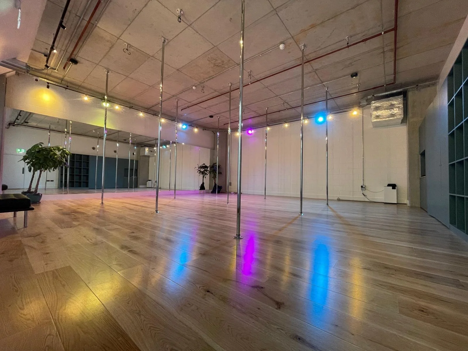 WhatsApp Image 2025-12-23 at 19.54.52.jpeg