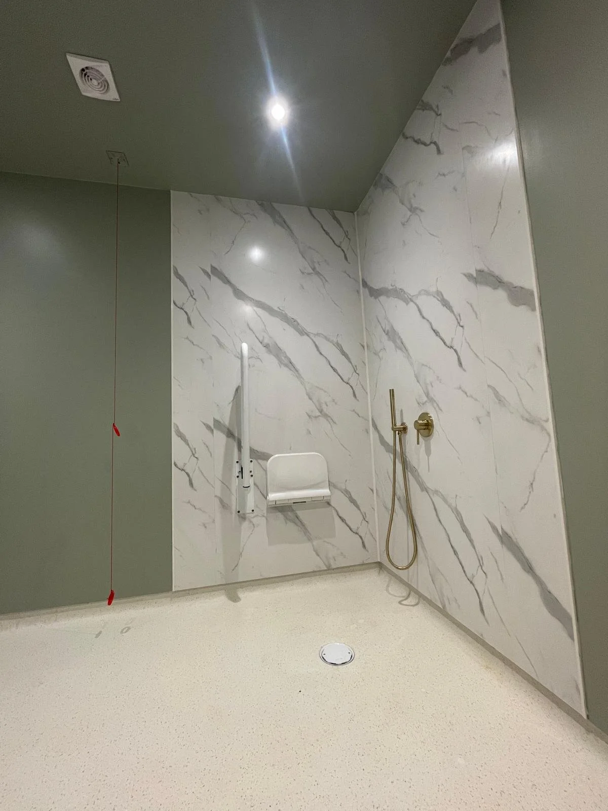 WhatsApp Image 2025-12-23 at 19.54.52 (2).jpeg