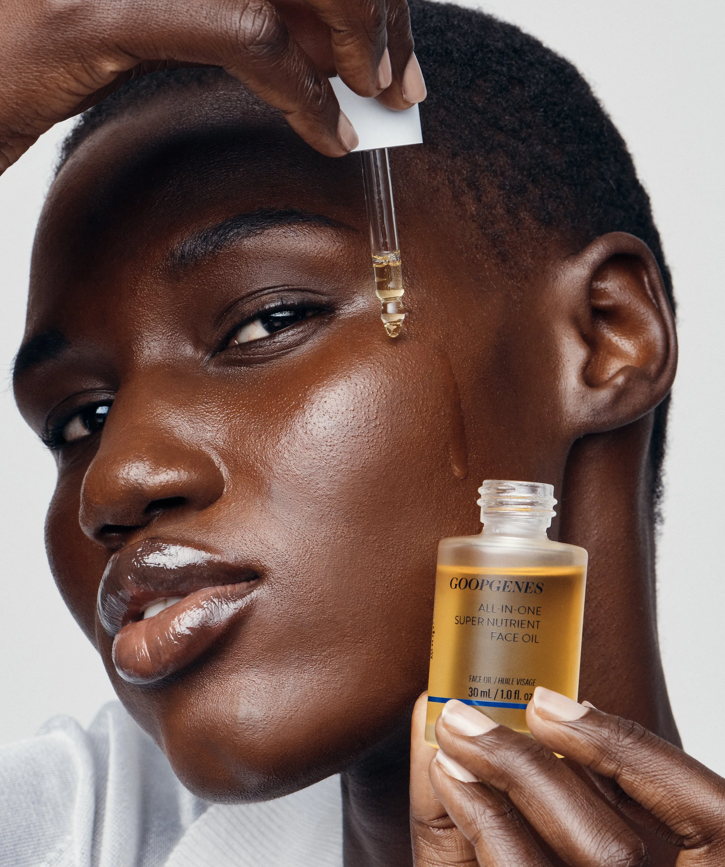 20240925CB_GOOP-BEAUTY-EVERGREEN-HERO-STUDIO_SHOT-02_208-sRGB.jpg
