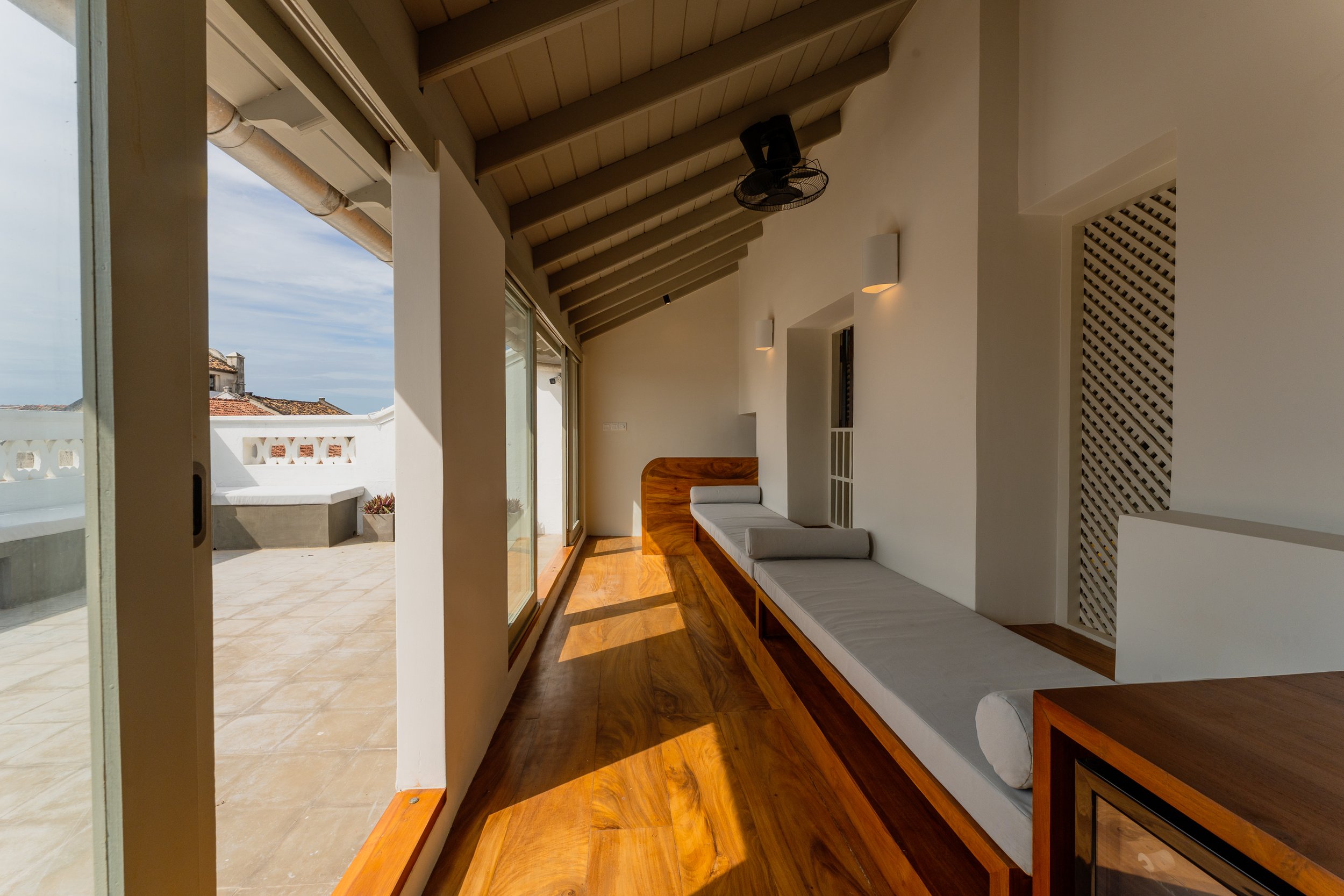 roof pavilion villa 1740 Pedlar Street Galle Fort