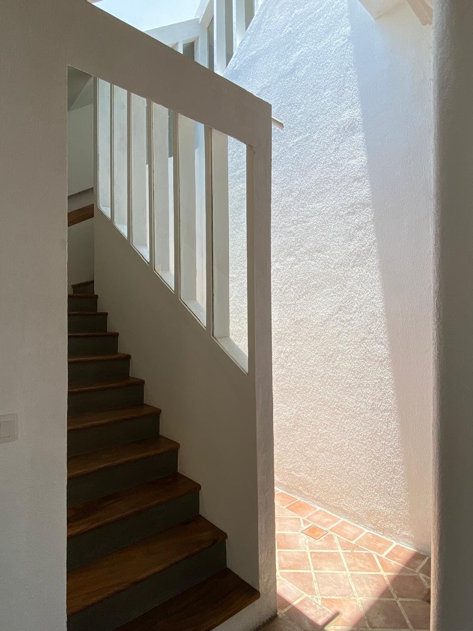 courtyard staircase villa 1740 Pedlar Street Galle Fort