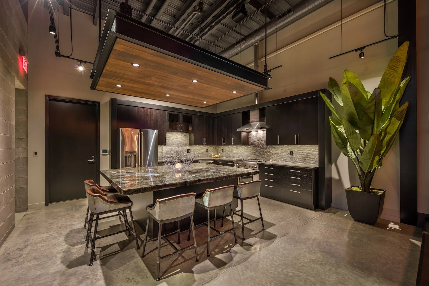 RHR - high res - interior - Kitchen.jpg