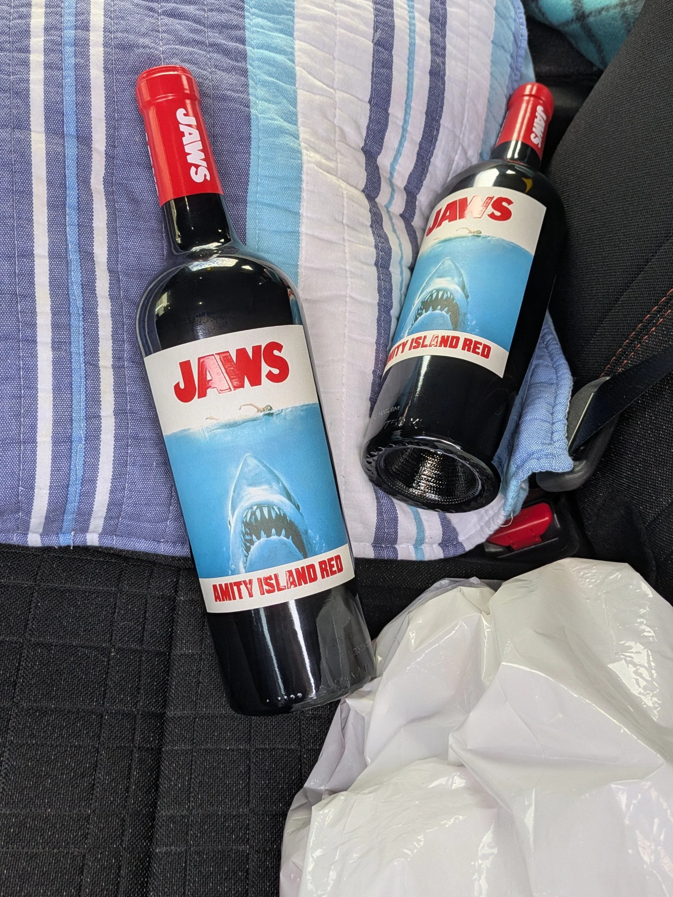 Amity Island Red