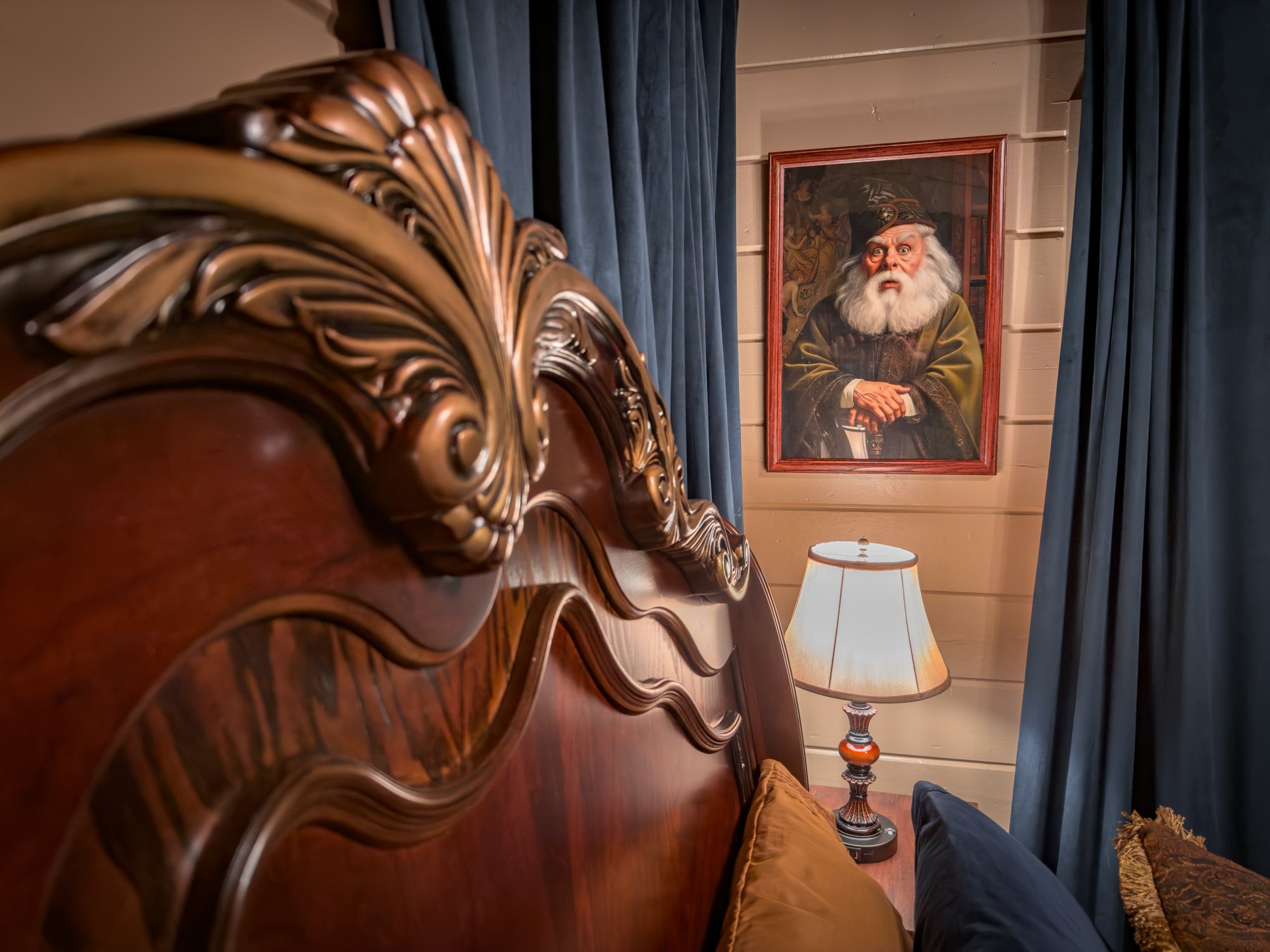 The headboard for the Ravenclaw room ideas