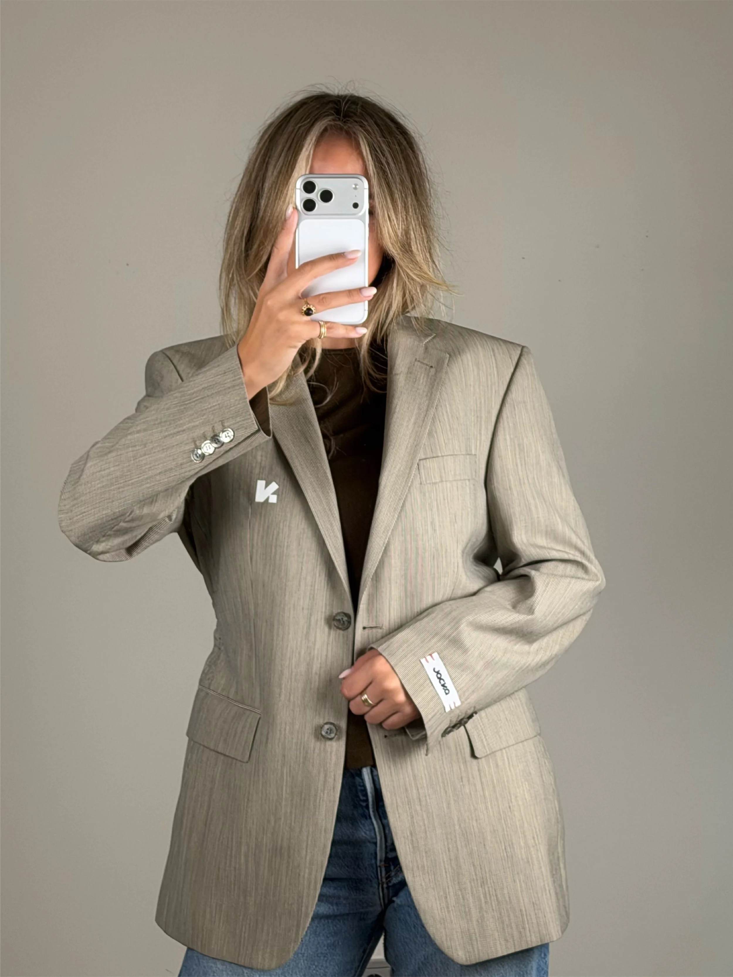 Sculpt - Light Taupe Striped | Remade blazer.