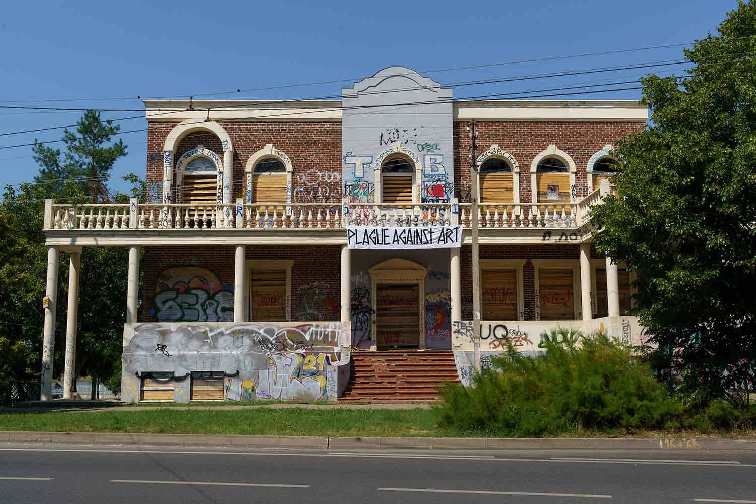 ‘Credit History’ Off-site Show as part of the ‘Dirty Laundry’ by PLAGUE, Krasnodar