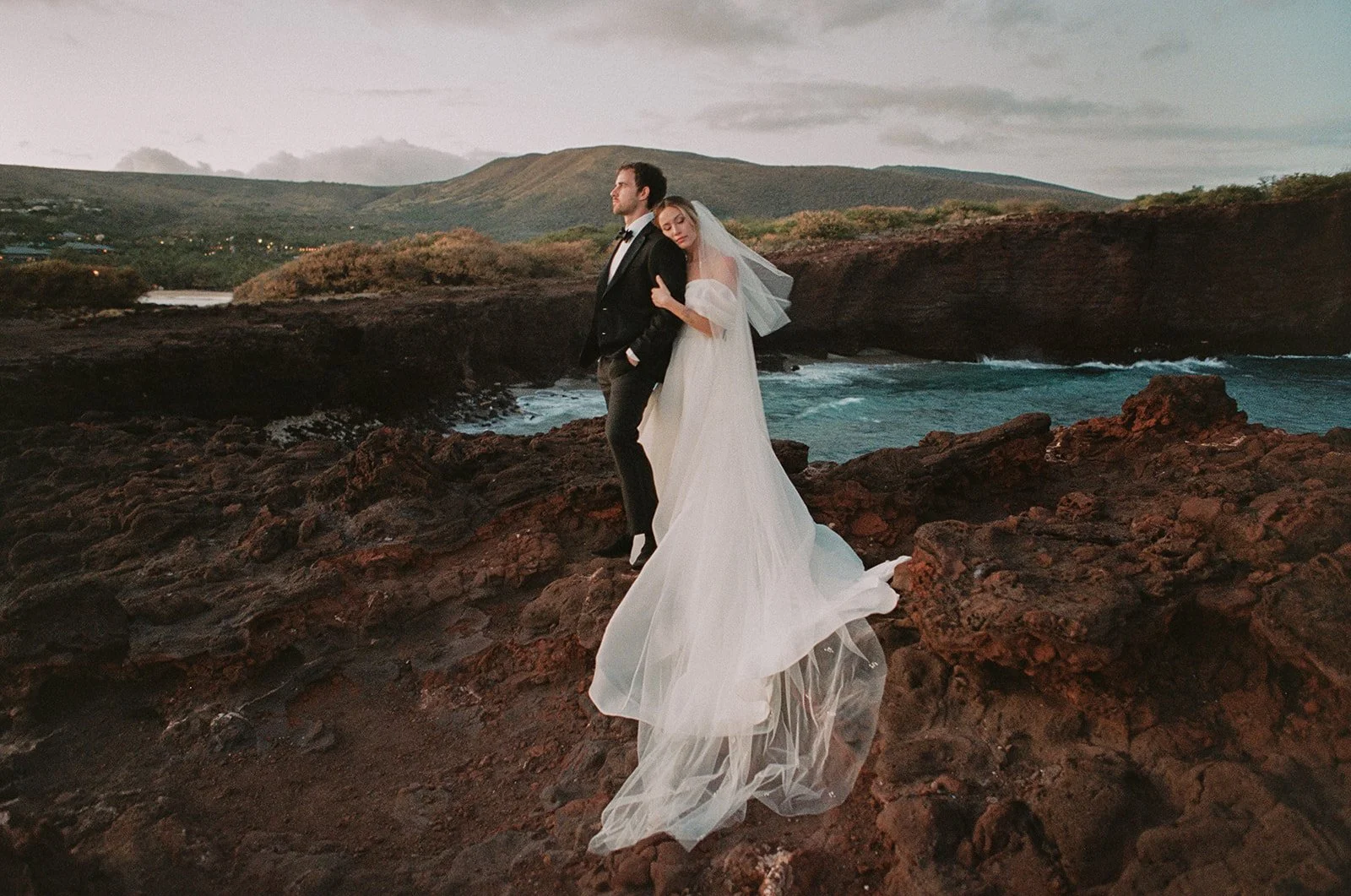 katie-josh-hawaii-elopement-288.jpg