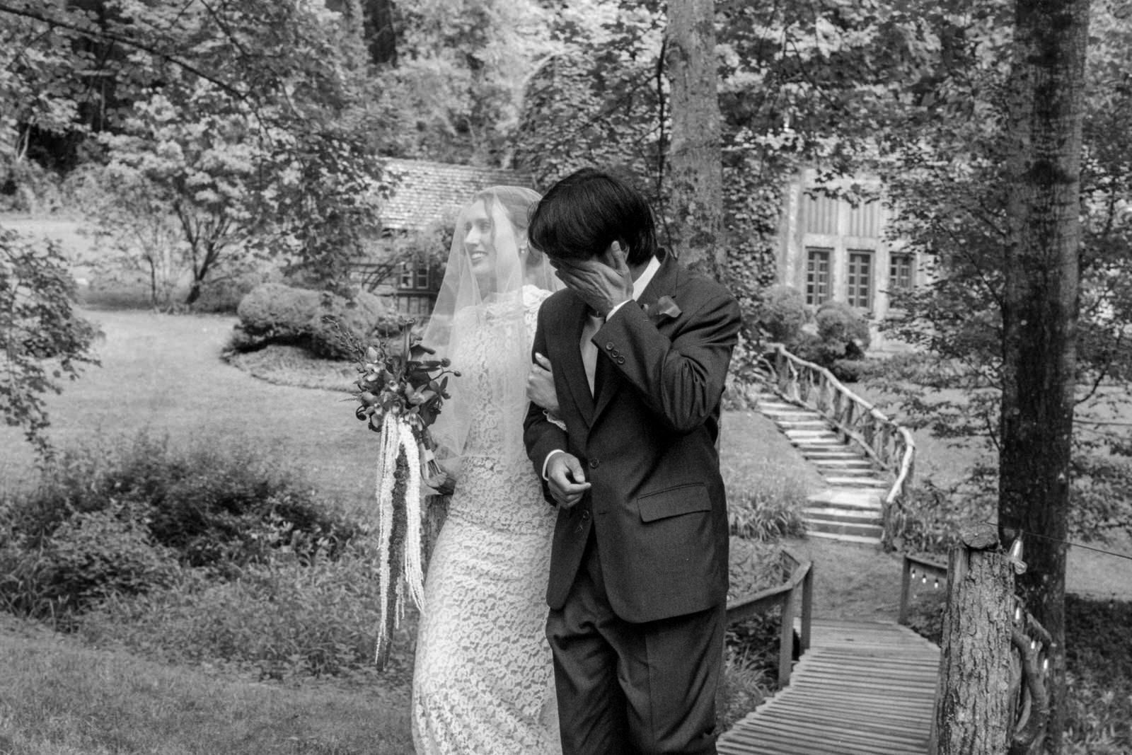 AmandaDanny_SuperloveFilm_WeddingDay-270.jpg