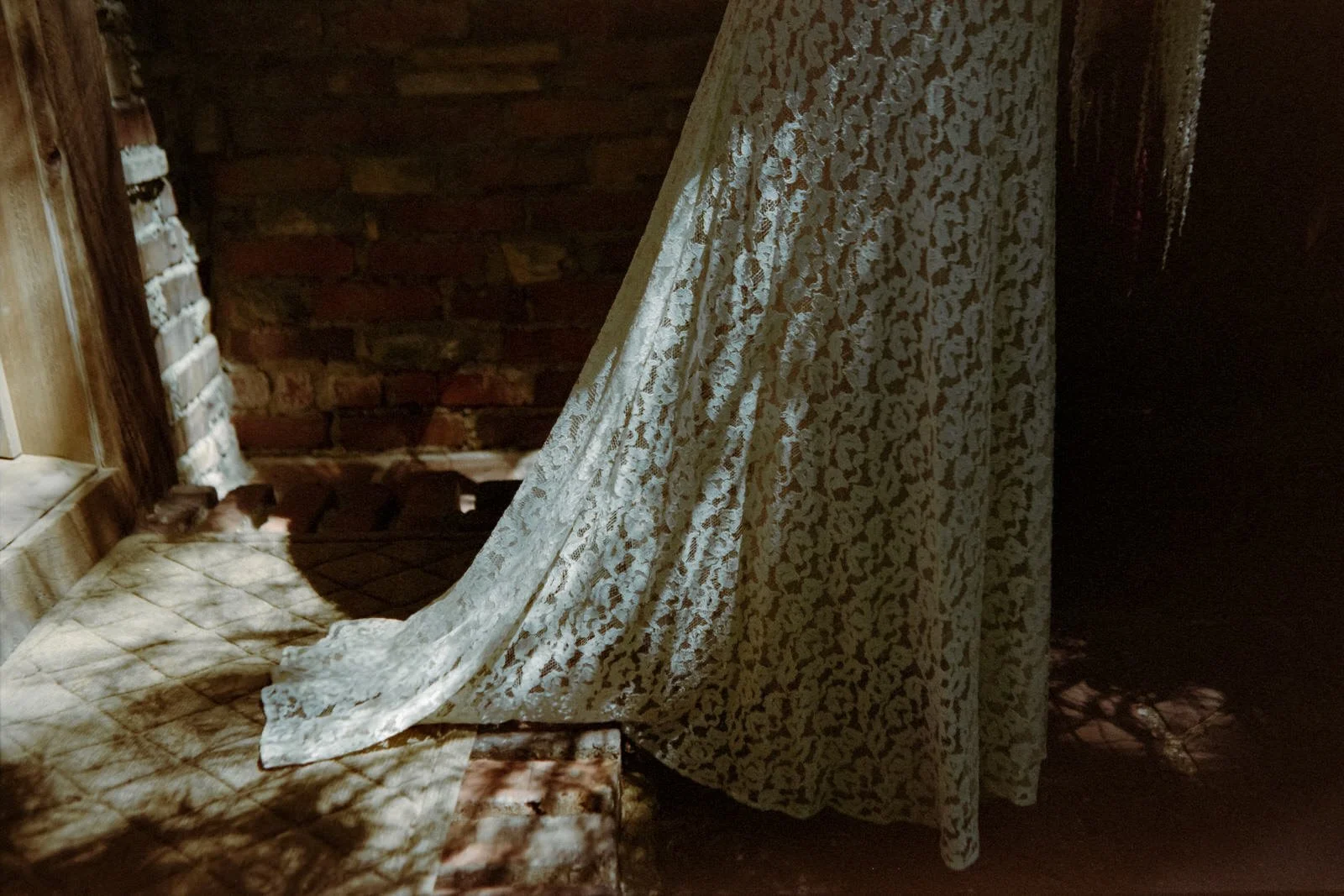 AmandaDanny_SuperloveFilm_WeddingDay-83.jpg