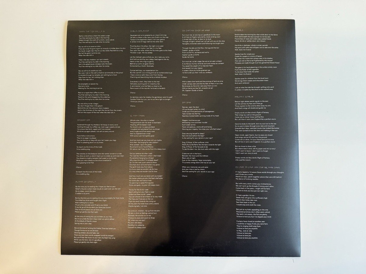 Vinyl Layout (Insert) - Amelia Coburn - Between the Moon and the Milkman