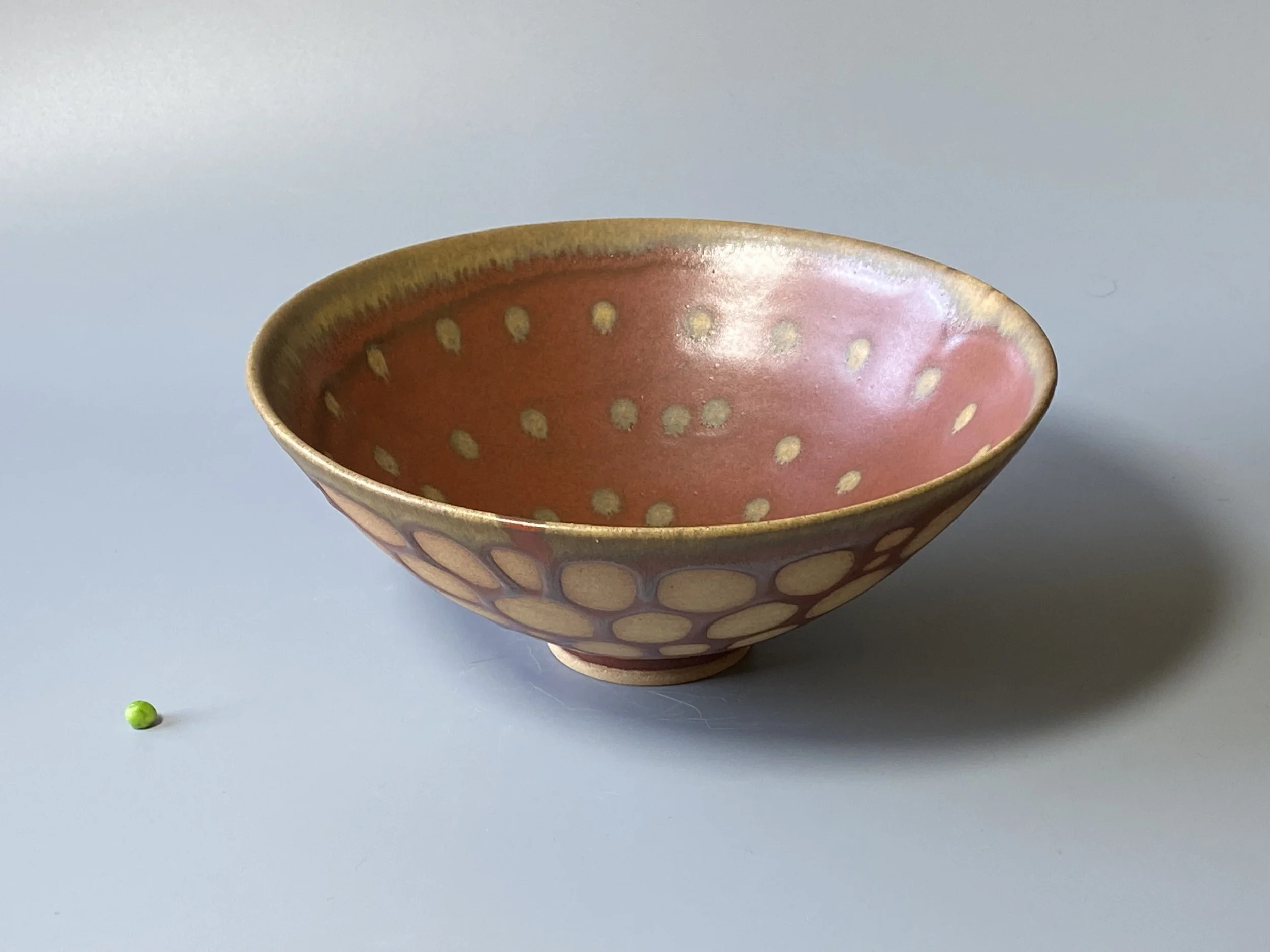 large dotty bowl.jpg