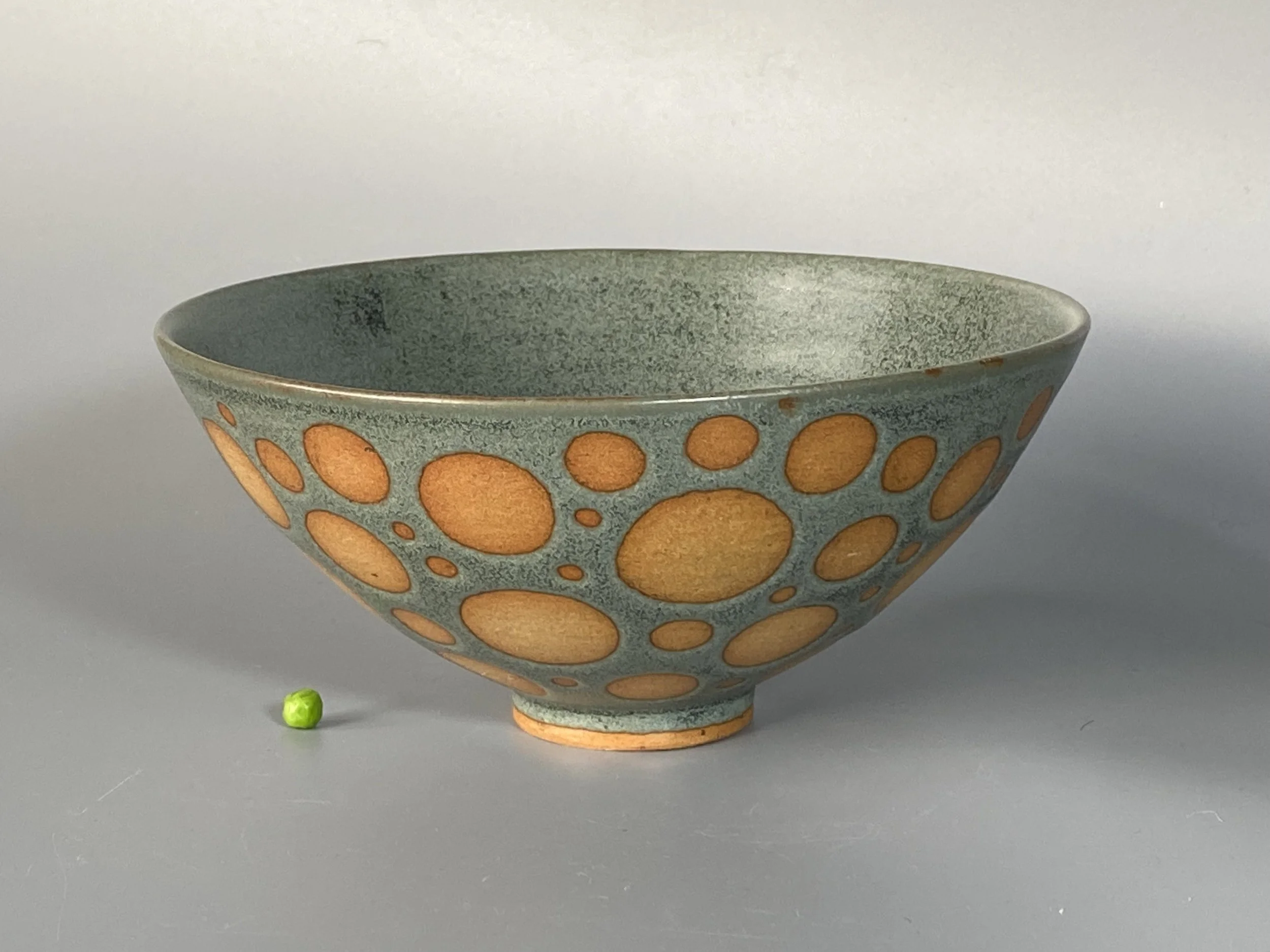 green circles bowl.jpg