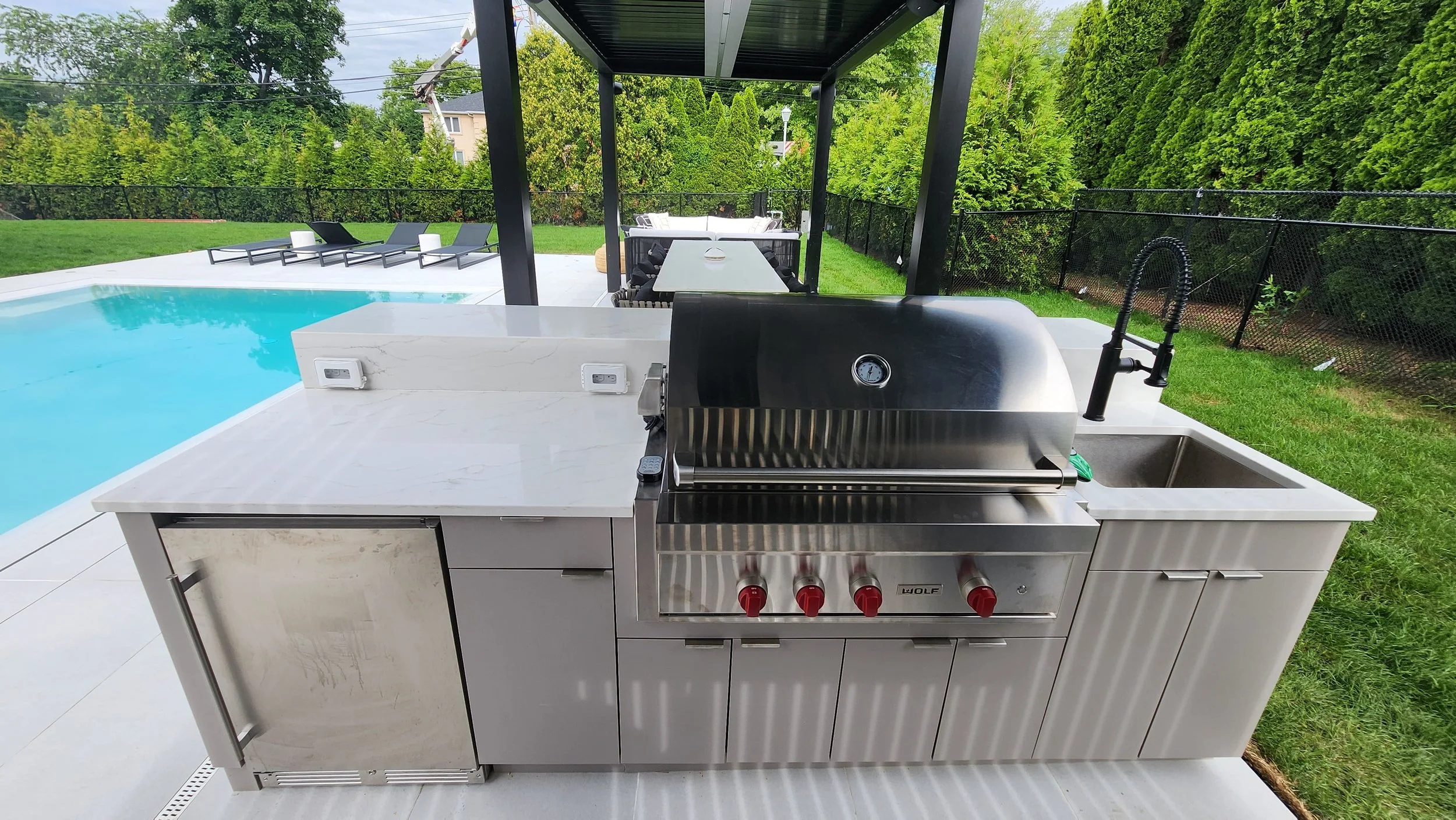 103 Neptune Pergola16.jpg