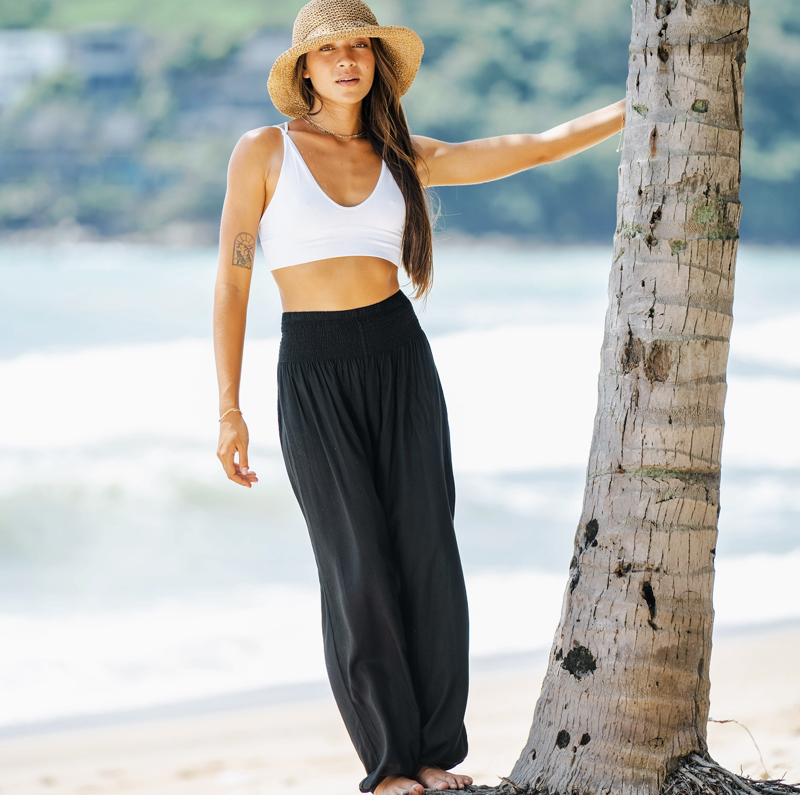 Olea Lounge Pant in black