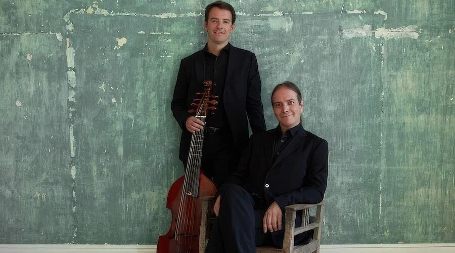 Alejandro Marías &amp; Jordan Fumadó em concerto