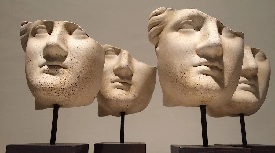 Ars Fatum. Máscaras que falam