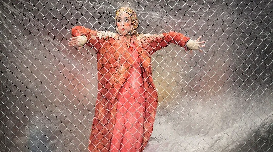 Rojo de Mireia Miracle em Marvão