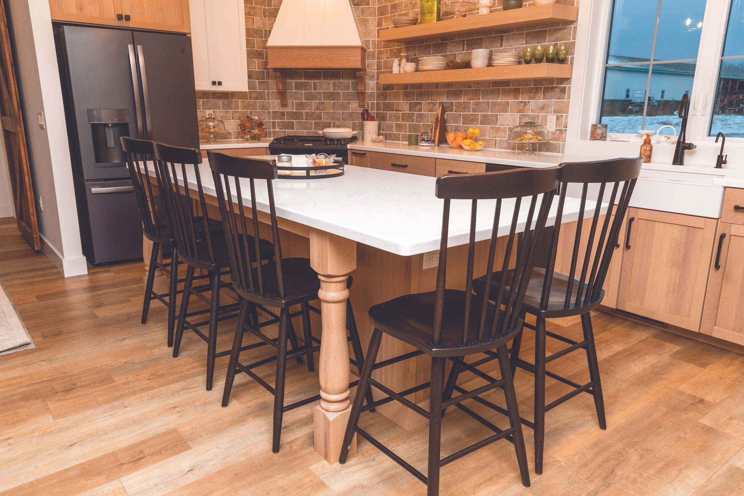 Kitchen_QSWO with NTR White stain [5929].jpg