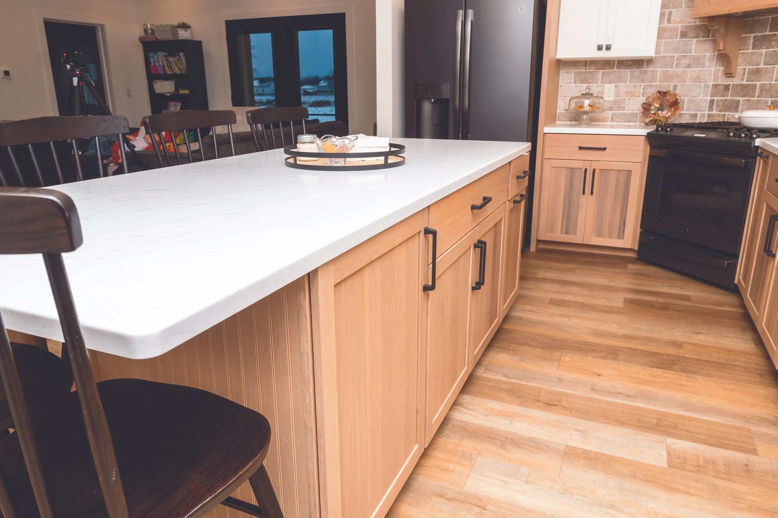 Kitchen_QSWO with NTR White stain [5926].jpg
