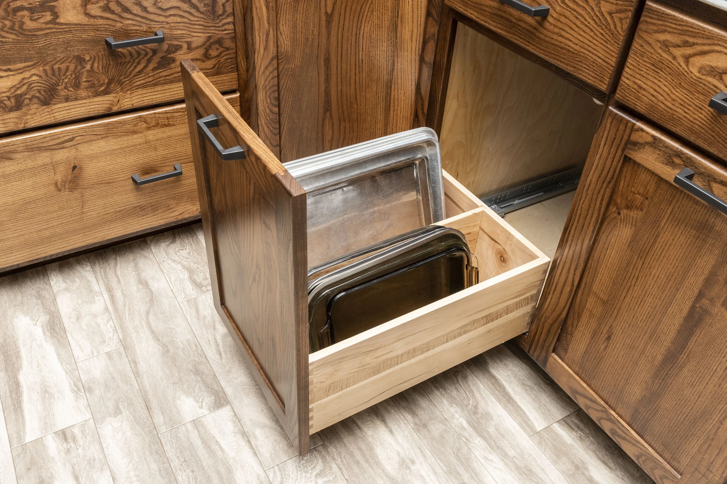 Baking Pans and Sheets Drawer.jpg