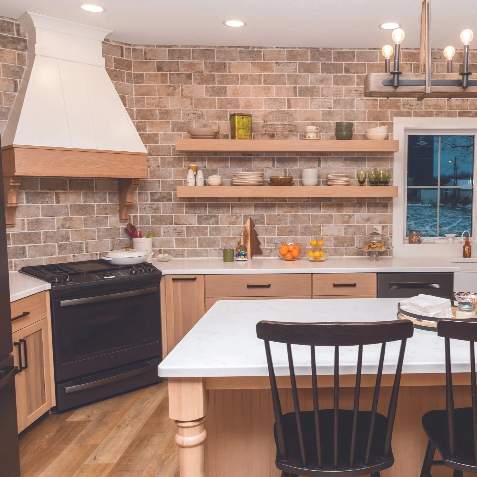 Quartersawn White Oak Kitchen with Custom White Range Hood & Floating Shelves